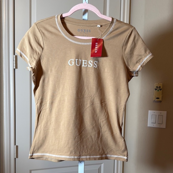 GUESS Tan Fitted Short Sleeve T-Shirt - Picture 1 of 4